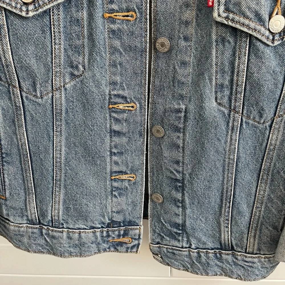 Levi Strauss oversize denim jacket - Picture 4 of 12